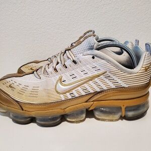 Nike Wmns Air Vapormax 360